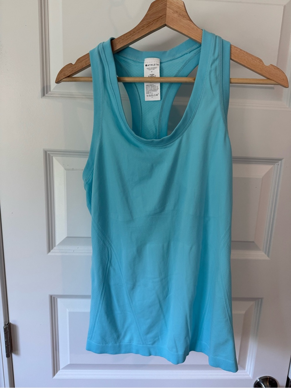 Athleta Aqua Racerback Performance Tank Top